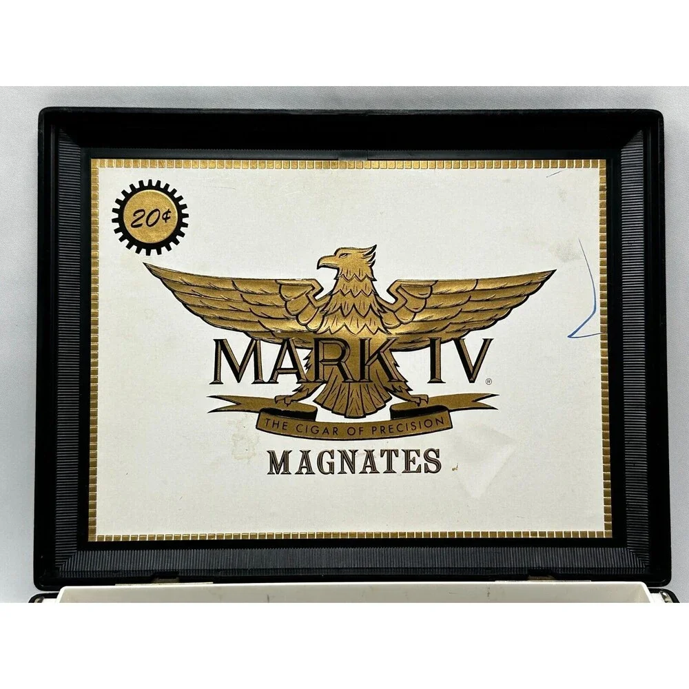 VINTAGE Mark IV Magnates Black Plastic Cigar Box w Gold Eagle Emblem  9.75”x7.5”